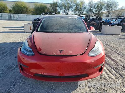 Piąte zdjęcie samochodu w środku: 2019 TESLA MODEL 3 VIN:5YJ3E1EA2KF308815 - miniatura