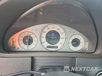 Zdjęcie 9 z 12 samochodu: 2009 MERCEDES-BENZ CLK 350 VIN:WDBTK56F69T107693 - miniatura