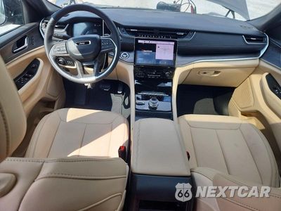 Zdjęcie 8 z 13 samochodu: 2025 JEEP GRAND CHEROKEE LIMITED VIN:1C4RJHBG3S8789357 - miniatura