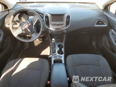 Zdjęcie 8 z 12 samochodu: 2017 CHEVROLET CRUZE LT VIN:3G1BE6SM4HS606198 - miniatura
