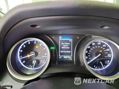 Zdjęcie 9 z 12 samochodu: 2022 TOYOTA CAMRY LE VIN:4T1R11AK6NU076537 - miniatura