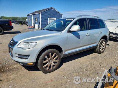 2010 VOLKSWAGEN TOUAREG V6 WVGBF7A96AD003939 - główne zdjęcie licytacji z USA - miniatura
