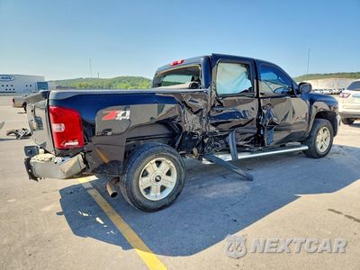 Trzecie zdjęcie samochodu z tyłu: 2013 CHEVROLET SILVERADO K1500 LT VIN:3GCPKSE7XDG162813 - miniatura