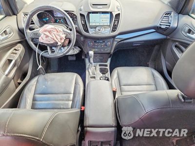Zdjęcie 8 z 13 samochodu: 2017 FORD ESCAPE TITANIUM VIN:1FMCU9J92HUB80973 - miniatura