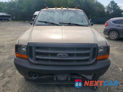 Piąte zdjęcie samochodu w środku: 2001 FORD F350 SUPER DUTY VIN:1FTWW32F61EB06002 - miniatura