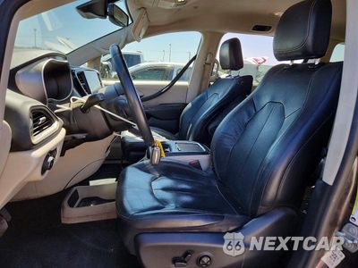 Zdjęcie 7 z 14 samochodu: 2022 CHRYSLER PACIFICA TOURING L VIN:2C4RC1BG3NR134190 - miniatura