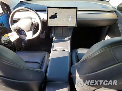 Zdjęcie 8 z 14 samochodu: 2021 TESLA MODEL Y VIN:5YJYGAEE3MF287303 - miniatura