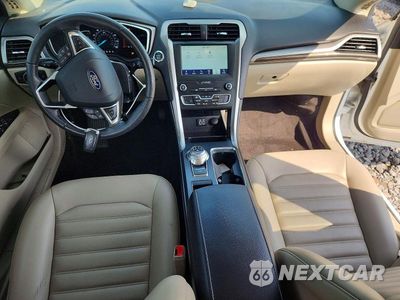 Zdjęcie 8 z 12 samochodu: 2019 FORD FUSION SEL VIN:3FA6P0E96KR144075 - miniatura