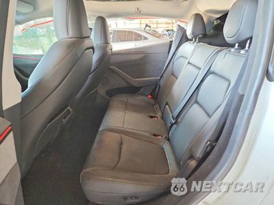 Zdjęcie 10 z 12 samochodu: 2026 TESLA MODEL Y VIN:7SAYGDED0TF416298 - miniatura