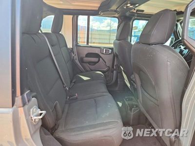 Zdjęcie 10 z 12 samochodu: 2022 JEEP WRANGLER UNLIMITED SPORT VIN:1C4HJXDG8NW167212 - miniatura