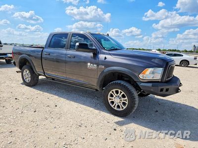 Czwarte zdjęcie samochodu z boku: 2014 RAM 2500 SLT VIN:3C6UR5DJXEG253540 - miniatura