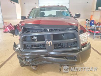 Piąte zdjęcie samochodu w środku: 2017 RAM 2500 ST VIN:3C6UR5CJ8HG589211 - miniatura