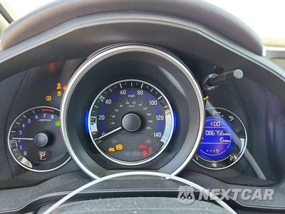 Zdjęcie 9 z 12 samochodu: 2018 HONDA FIT SPORT VIN:3HGGK5H61JM724360 - miniatura