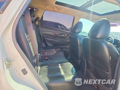 Zdjęcie 11 z 13 samochodu: 2017 NISSAN ROGUE SL VIN:5N1AT2MT4HC819871 - miniatura