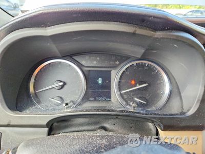 Zdjęcie 9 z 14 samochodu: 2015 TOYOTA HIGHLANDER LE PLUS VIN:5TDBKRFH4FS127277 - miniatura