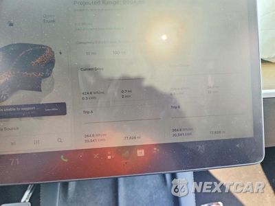 Zdjęcie 9 z 12 samochodu: 2023 TESLA MODEL Y VIN:7SAYGAEE4PF844193 - miniatura