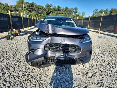 Piąte zdjęcie samochodu w środku: 2027 HONDA HR-V LX VIN:3CZRZ1H34VM709000 - miniatura