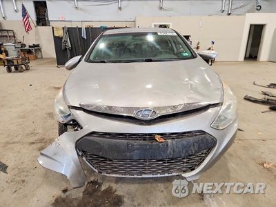 Piąte zdjęcie samochodu w środku: 2011 HYUNDAI SONATA HYBRID VIN:KMHEC4A48BA004280 - miniatura