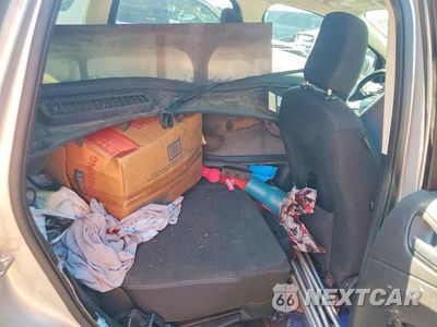 Zdjęcie 10 z 12 samochodu: 2019 FORD ESCAPE SE VIN:1FMCU0GD4KUA58517 - miniatura