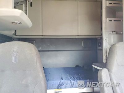 Zdjęcie 10 z 14 samochodu: 2022 KENWORTH T680 SEMI TRUCK VIN:1XKYD49X4NJ102938 - miniatura