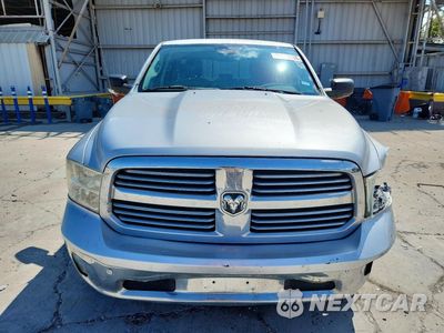 Piąte zdjęcie samochodu w środku: 2015 RAM 1500 SLT VIN:1C6RR6GT2FS621468 - miniatura