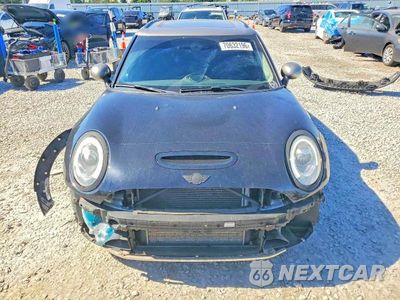 Piąte zdjęcie samochodu w środku: 2017 MINI COOPER S CLUBMAN ALL4 VIN:WMWLU5C56H2C45942 - miniatura