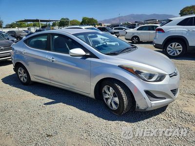 Czwarte zdjęcie samochodu z boku: 2016 HYUNDAI ELANTRA SE VIN:5NPDH4AE6GH706303 - miniatura