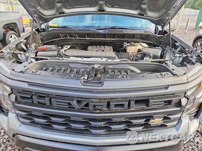 Zdjęcie 11 z 12 samochodu: 2023 CHEVROLET SILVERADO K1500 VIN:1GCRDAEK2PZ220273 - miniatura