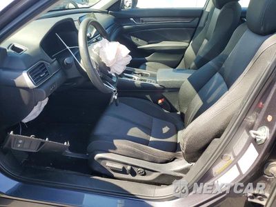 Zdjęcie 7 z 13 samochodu: 2019 HONDA ACCORD EX VIN:1HGCV1F43KA101885 - miniatura