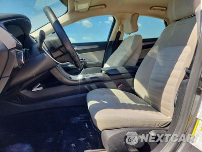 Zdjęcie 7 z 12 samochodu: 2017 FORD FUSION S VIN:3FA6P0G79HR237628 - miniatura