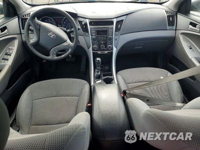 Zdjęcie 8 z 12 samochodu: 2014 HYUNDAI SONATA GLS VIN:5NPEB4AC6EH886609 - miniatura