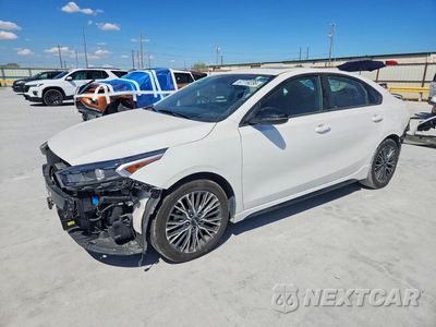 2023 KIA FORTE GT LINE 3KPF54AD4PE667935 - główne zdjęcie licytacji z USA - miniatura
