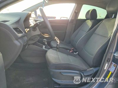 Zdjęcie 7 z 12 samochodu: 2020 HYUNDAI ACCENT SE VIN:3KPC24A66LE103663 - miniatura