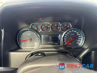 Zdjęcie 8 z 11 samochodu: 2020 CHEVROLET SUBURBAN K1500 LT VIN:1GNSKHKC8LR232376 - miniatura
