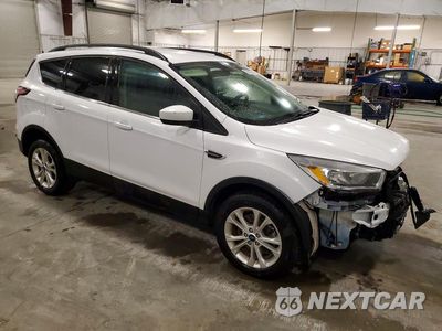 Czwarte zdjęcie samochodu z boku: 2018 FORD ESCAPE SE VIN:1FMCU9GD2JUB25537 - miniatura