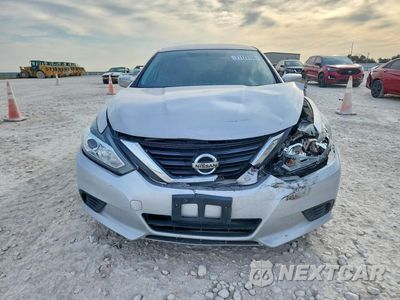 Piąte zdjęcie samochodu w środku: 2018 NISSAN ALTIMA 2.5 S VIN:1N4AL3AP4JC294680 - miniatura
