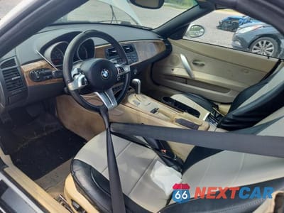 Zdjęcie 8 z 12 samochodu: 2008 BMW Z4 3.0 VIN:4USBU33578LW75323 - miniatura