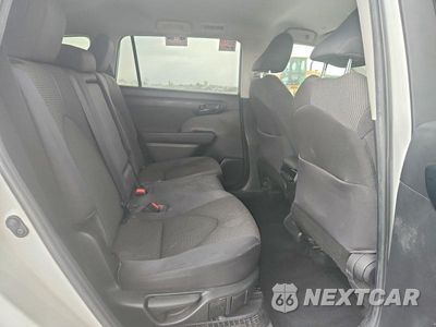 Zdjęcie 11 z 13 samochodu: 2022 TOYOTA HIGHLANDER HYBRID LE VIN:5TDBBRCH0NS553499 - miniatura