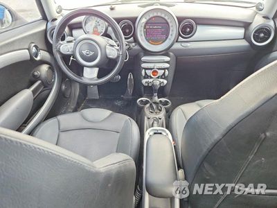 Zdjęcie 8 z 13 samochodu: 2010 MINI COOPER S VIN:WMWMF7C50ATZ69049 - miniatura