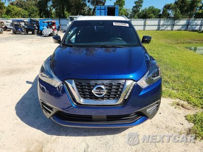 Piąte zdjęcie samochodu w środku: 2020 NISSAN KICKS SR VIN:3N1CP5DV6LL559297 - miniatura