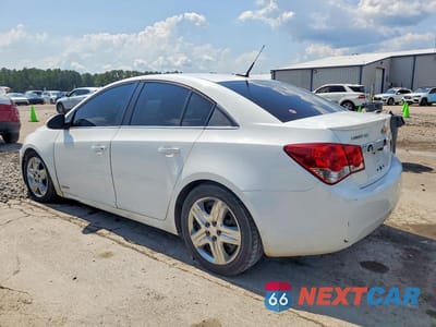 Drugie zdjęcie samochodu z przodu: 2014 CHEVROLET CRUZE VIN:1G1P75SZ9E7100947 - miniatura