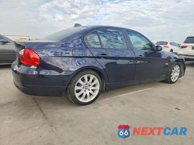 Trzecie zdjęcie samochodu z tyłu: 2008 BMW 328 XI VIN:WBAVC93588K036444 - miniatura