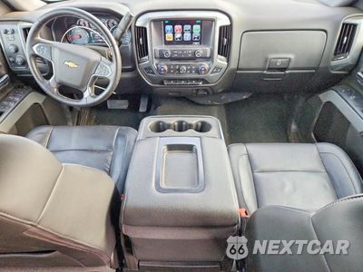 Zdjęcie 8 z 13 samochodu: 2017 CHEVROLET SILVERADO K1500 LT VIN:3GCUKREC0HG400277 - miniatura