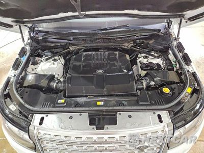 Zdjęcie 12 z 13 samochodu: 2017 LAND ROVER RANGE ROVER SUPERCHARGED VIN:SALGS5FE2HA328575 - miniatura