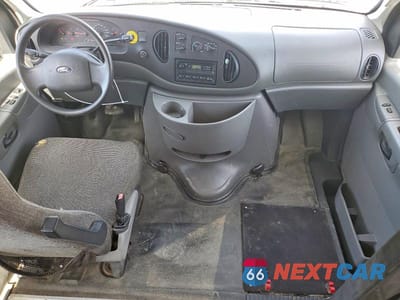 Zdjęcie 8 z 13 samochodu: 2007 FORD ECONOLINE E250 VAN VIN:1FTNE24W47DA92606 - miniatura