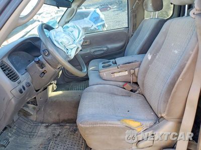 Zdjęcie 7 z 13 samochodu: 2003 TOYOTA TUNDRA SR5 VIN:5TBBT44103S367680 - miniatura