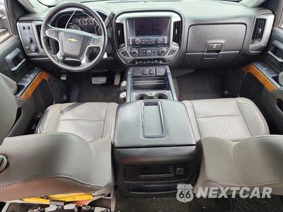 Zdjęcie 8 z 12 samochodu: 2015 CHEVROLET SILVERADO K3500 LTZ VIN:1GC4K0C82FF149609 - miniatura