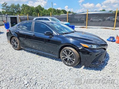 Czwarte zdjęcie samochodu z boku: 2018 TOYOTA CAMRY SE VIN:4T1B11HK0JU055281 - miniatura