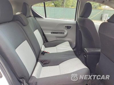 Zdjęcie 10 z 12 samochodu: 2012 TOYOTA PRIUS C TWO VIN:JTDKDTB36C1012318 - miniatura