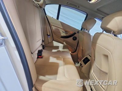 Zdjęcie 10 z 12 samochodu: 2015 BMW 335 XI VIN:WBA3B9G55FNR92867 - miniatura